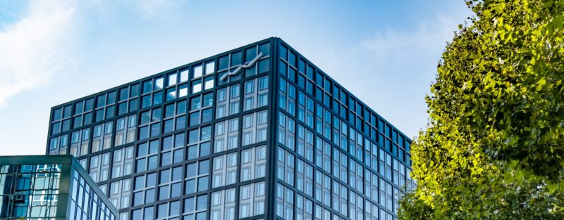 Deutsche Borse targets institutional crypto expansion with $200 million Kraken stake